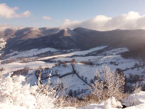 Foto vedere de pe varful Poca (c) Petru Goja